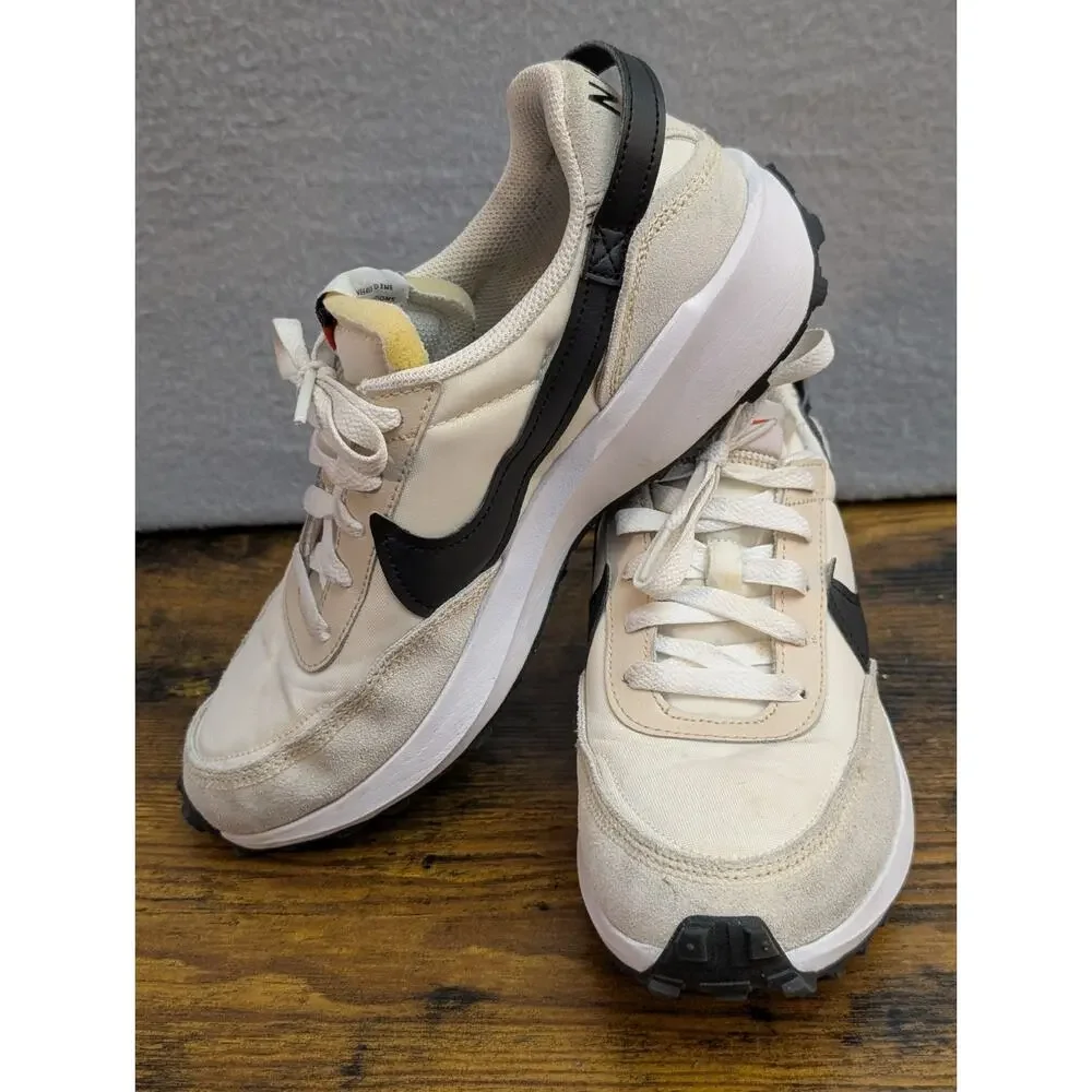 Nike Shoes Women's 8 Cream Black Waffle Debut Sail Black Trainers Sneakers